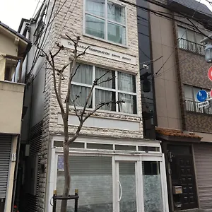 Vann Amor Takenotsuka Apartment